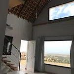 Будинок відпочинку Mirador By Lola